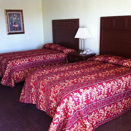 Victorian Inn มิดแลนด์ ภายนอก รูปภาพ